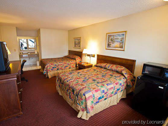 Key West Inn - Newport News Exteriör bild